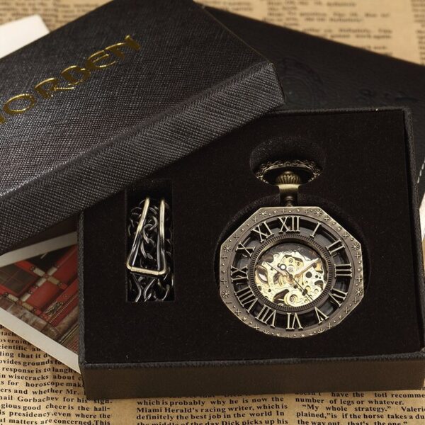 The Northumberland Mens Pocket Watch UK 4